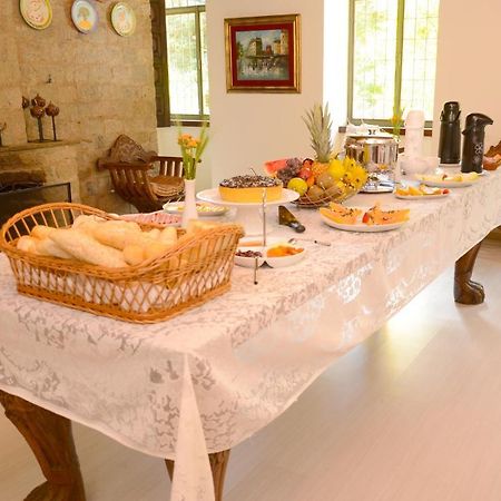 Guitta Pousada Petrópolis Extérieur photo