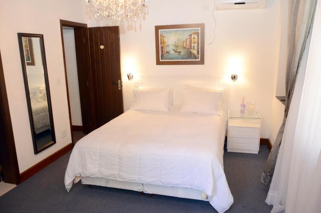 Guitta Pousada Petrópolis Chambre photo